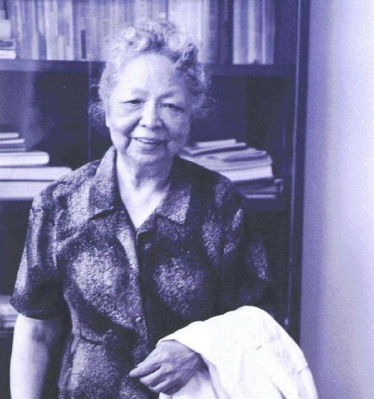 原来那个女人是林兰英!