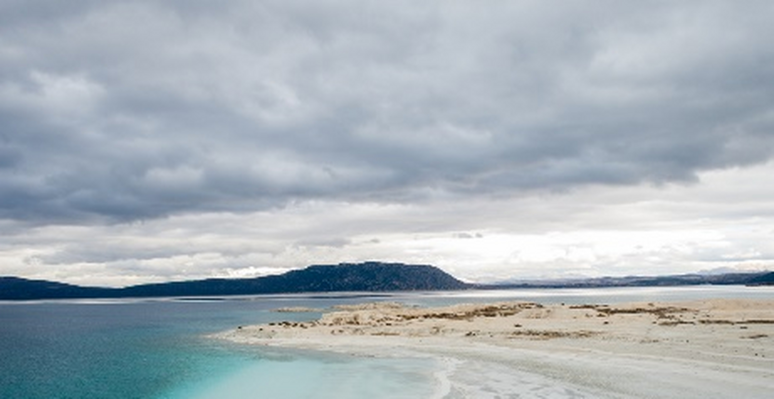 湖区位于土耳其的地中海盆地,以其令人印象深刻的景观,丰富的含氧自然