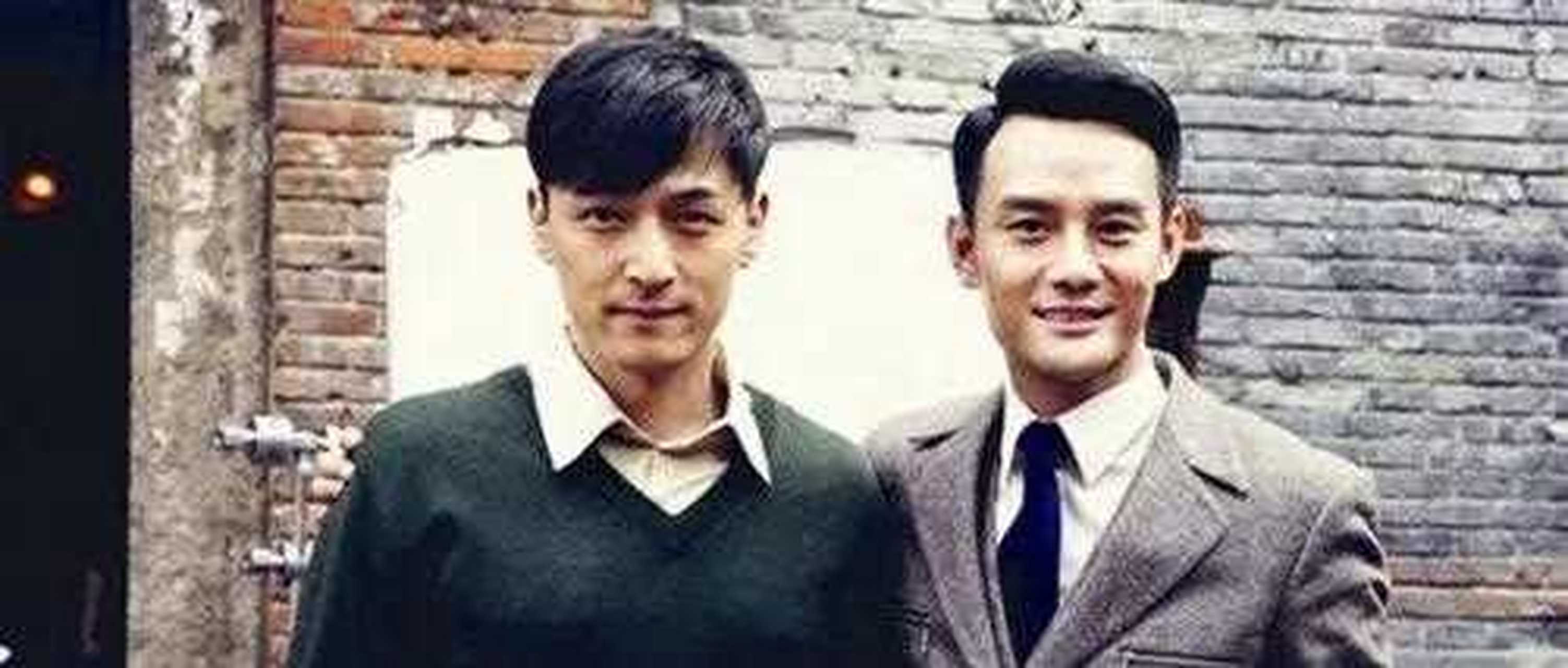 王凯,胡歌,靳东在拍《伪装者》的时候,当时最火的要属胡歌了.