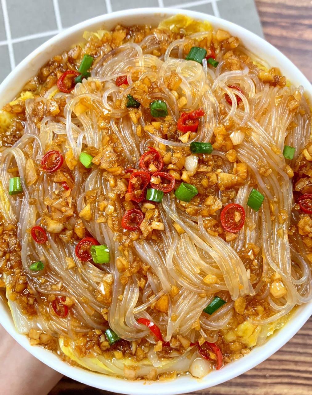 太太太好吃了!蒜蓉粉丝娃娃菜!超简单的一道蒸菜! 蒜香浓郁!