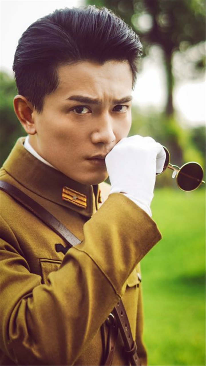 每日打卡# #电视剧秋蝉# 《秋蝉》宫本苍野的帅气军装照来.