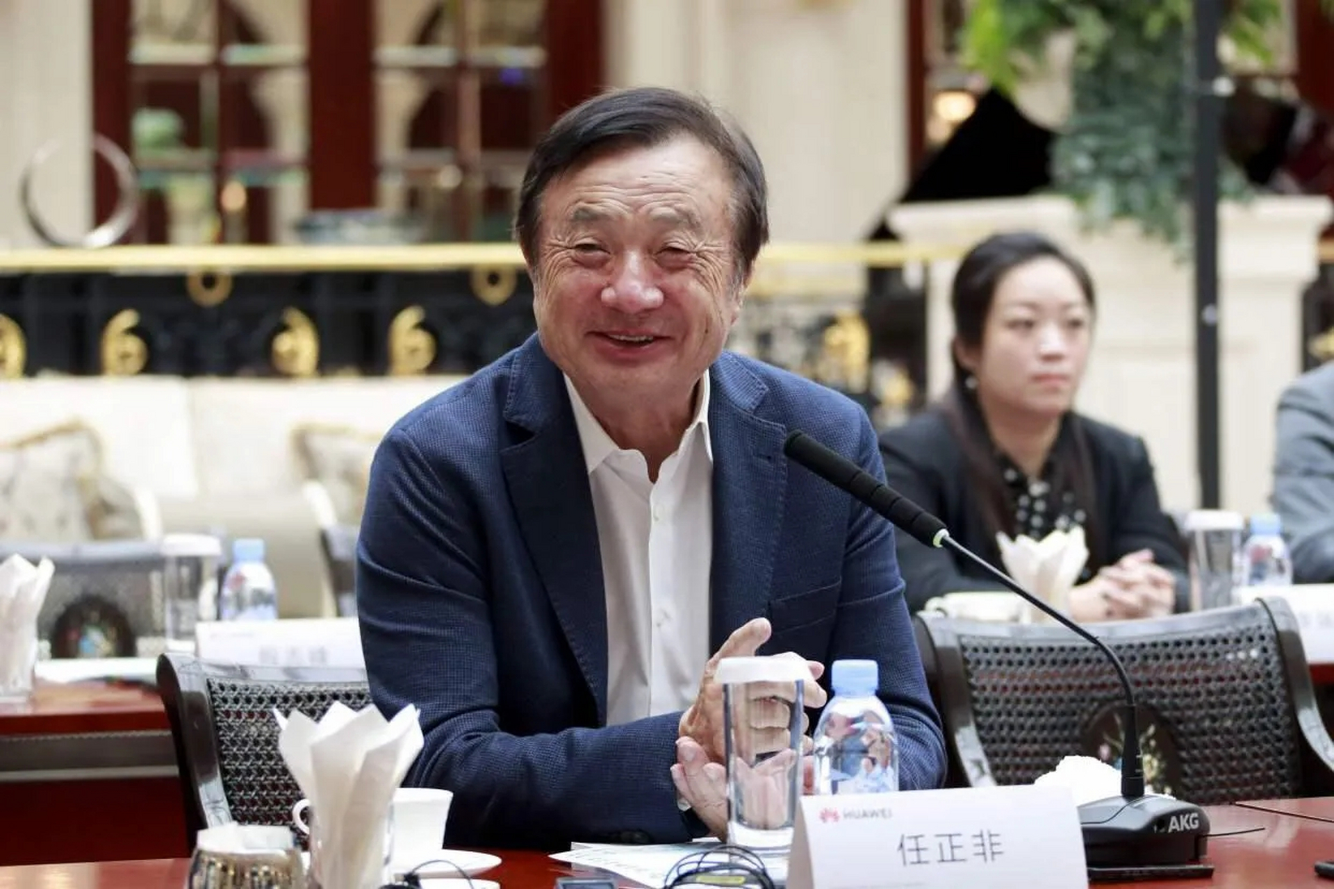 包含ldquo揭秘rdquo任正非现任妻子姚凌:曾是ldquo秘书rdquo出身,和丈夫差30的词条