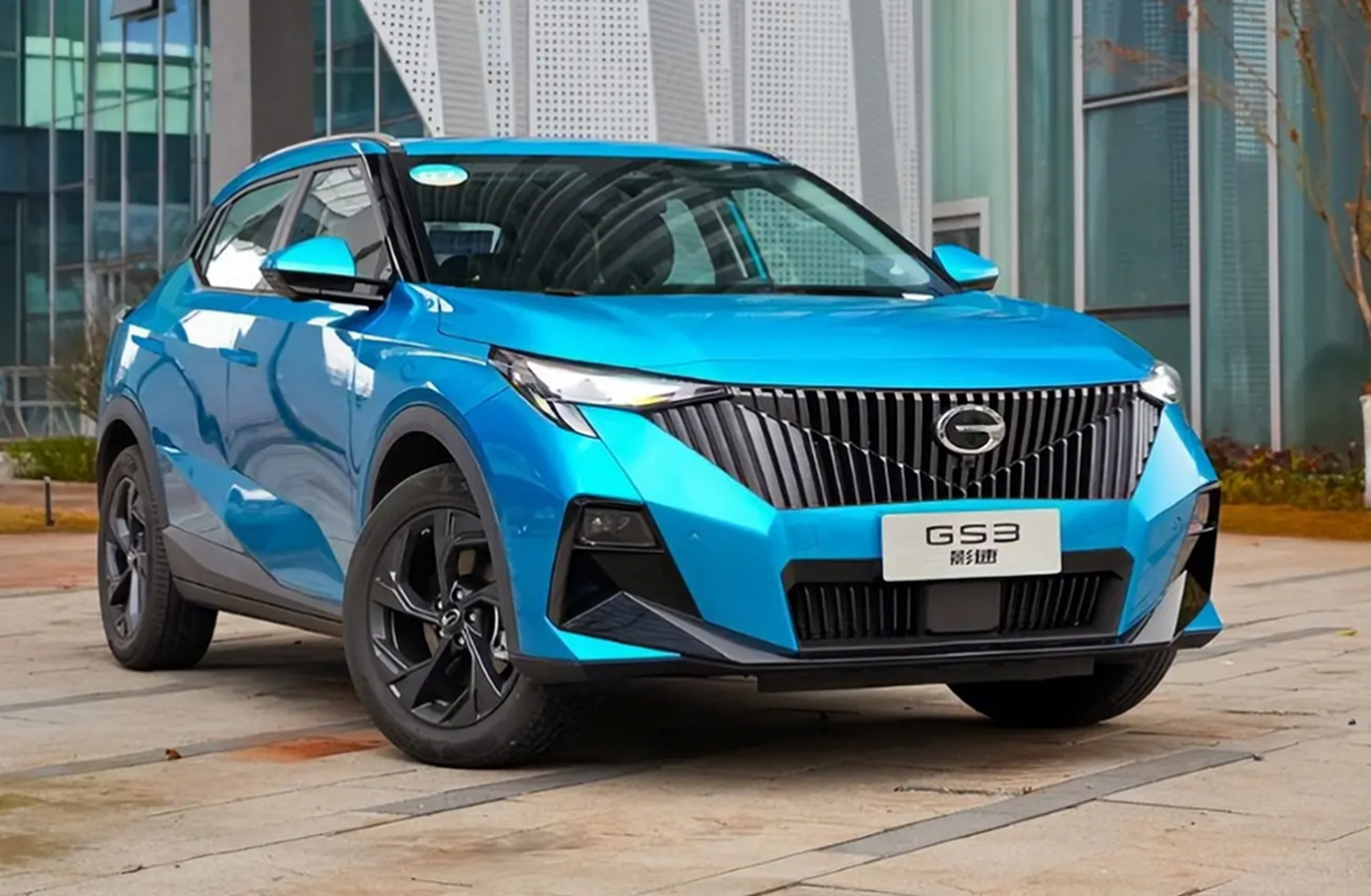 10万落地买suv,吉利缤越跟传祺gs3影速该怎么选?