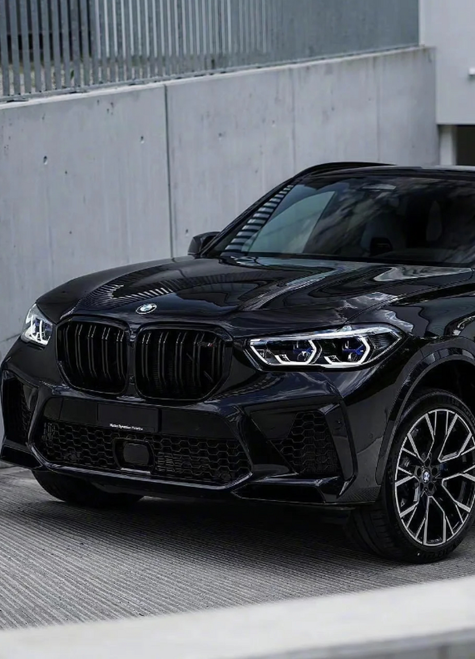 奢华之选——黑色宝马x5 m】 在中国,黑色宝马x5 m成为豪车中的低调