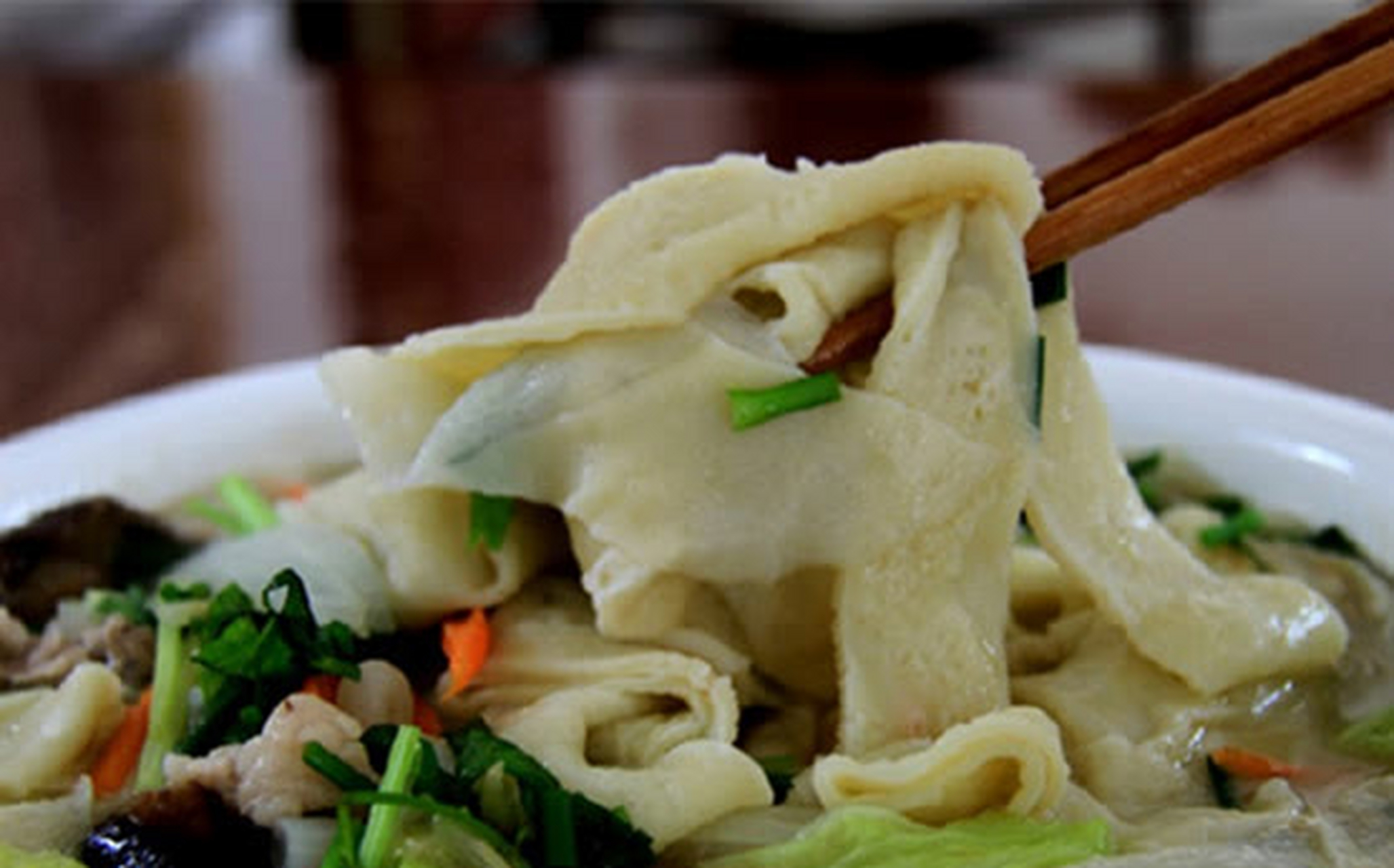 美食#寻味乡里丨古镇第一美味—嵩口"蛋燕" "蛋燕"是福州市永泰系的