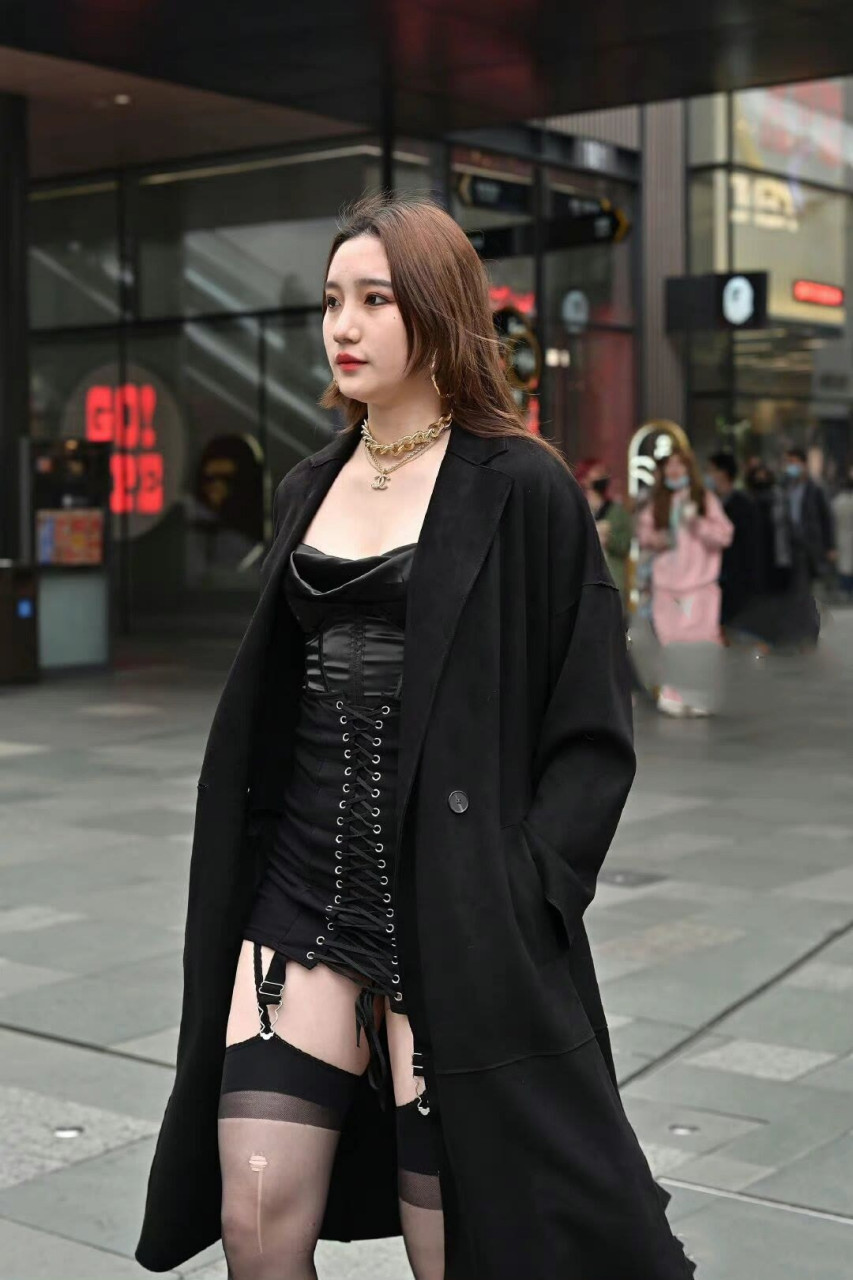 网红穿搭 气质女神 太古里街拍