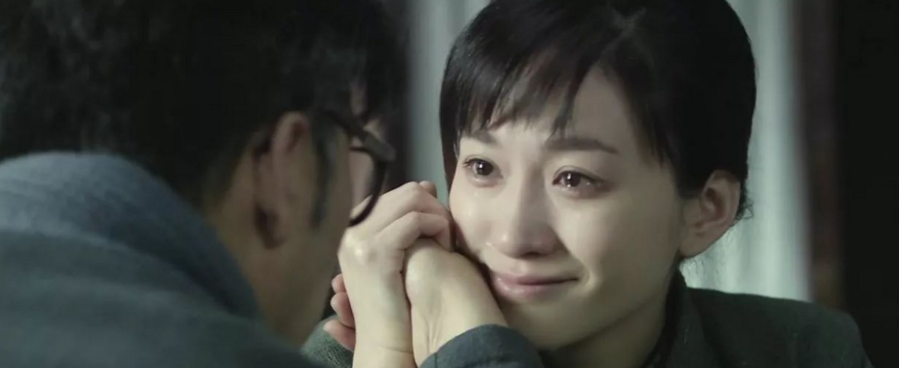 紧接着李小冉趁热打铁,出演电视剧巴黎童话,这是她首部女主角,没想到