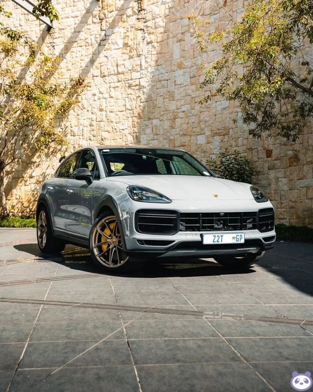 保时捷卡宴turbo gt,地表最强suv!零百加速3.3秒,刷新suv圈速纪录!