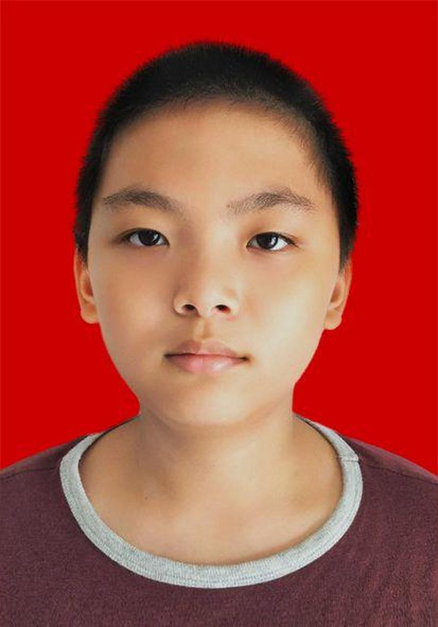 走失者姓名:谭杰仁  走失者性别:男  走失者年龄:12  走失者特征:高1