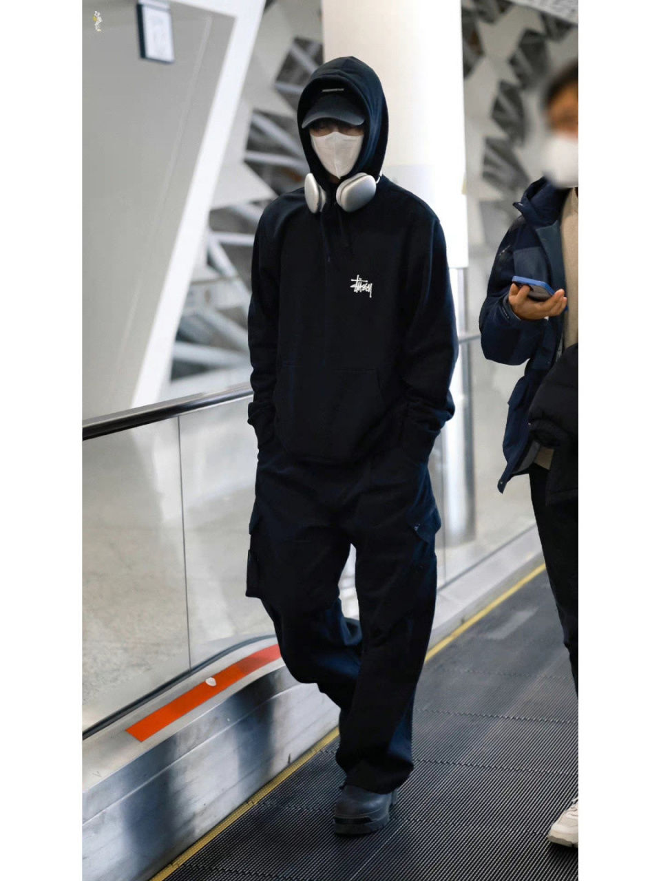 范丞丞|男模级身材的冬季穿搭分享