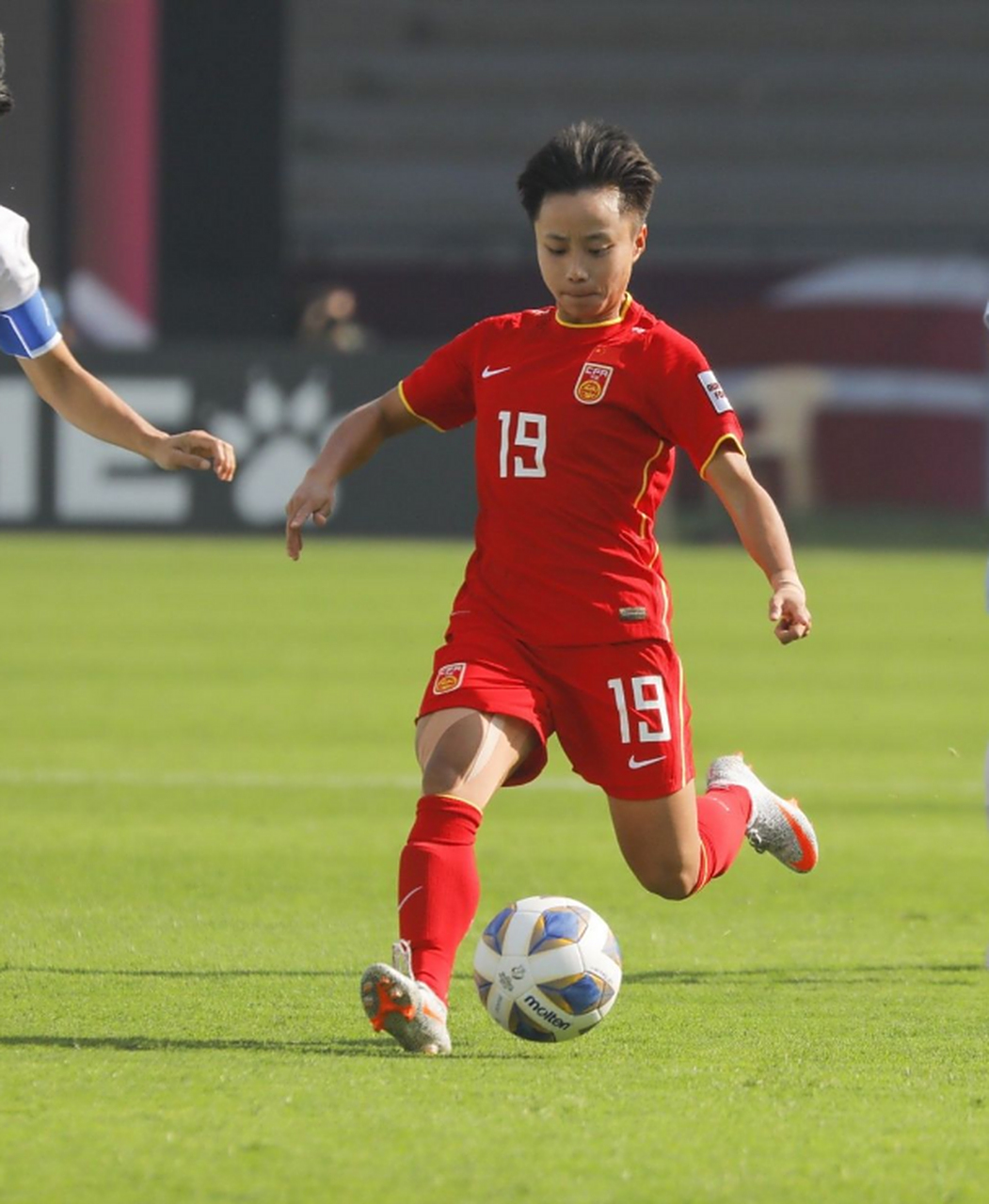 中国女足最矮队员,张琳艳光芒四射.