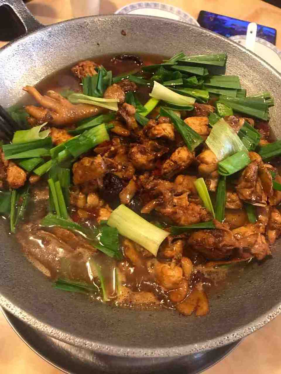 沙道观杜家鸡,杜家鸡,又名杜婆鸡,沙道观鸡,因一位七十多岁的杜姓老