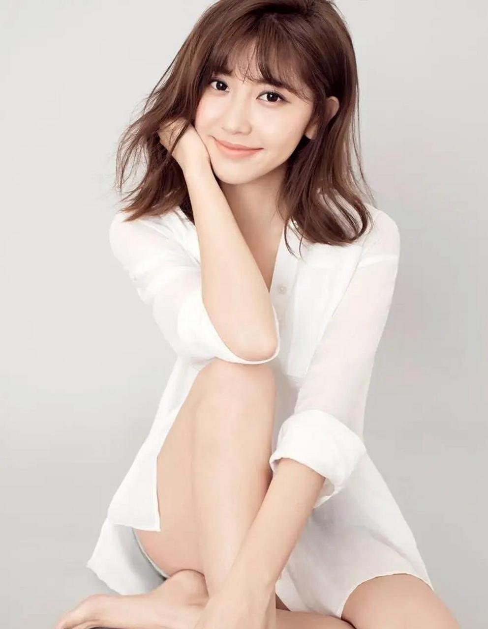 茗洋娱乐-李梦颖美女明星