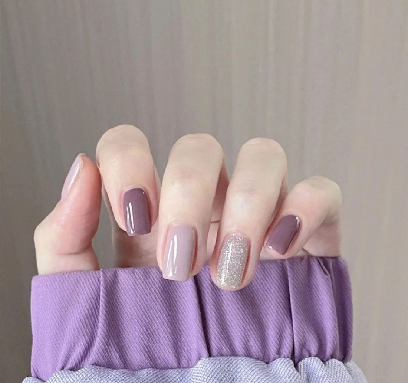 短甲美甲 纯色合集 分享一组不挑肤色的显白纯色美甲, 快换上迎接美好