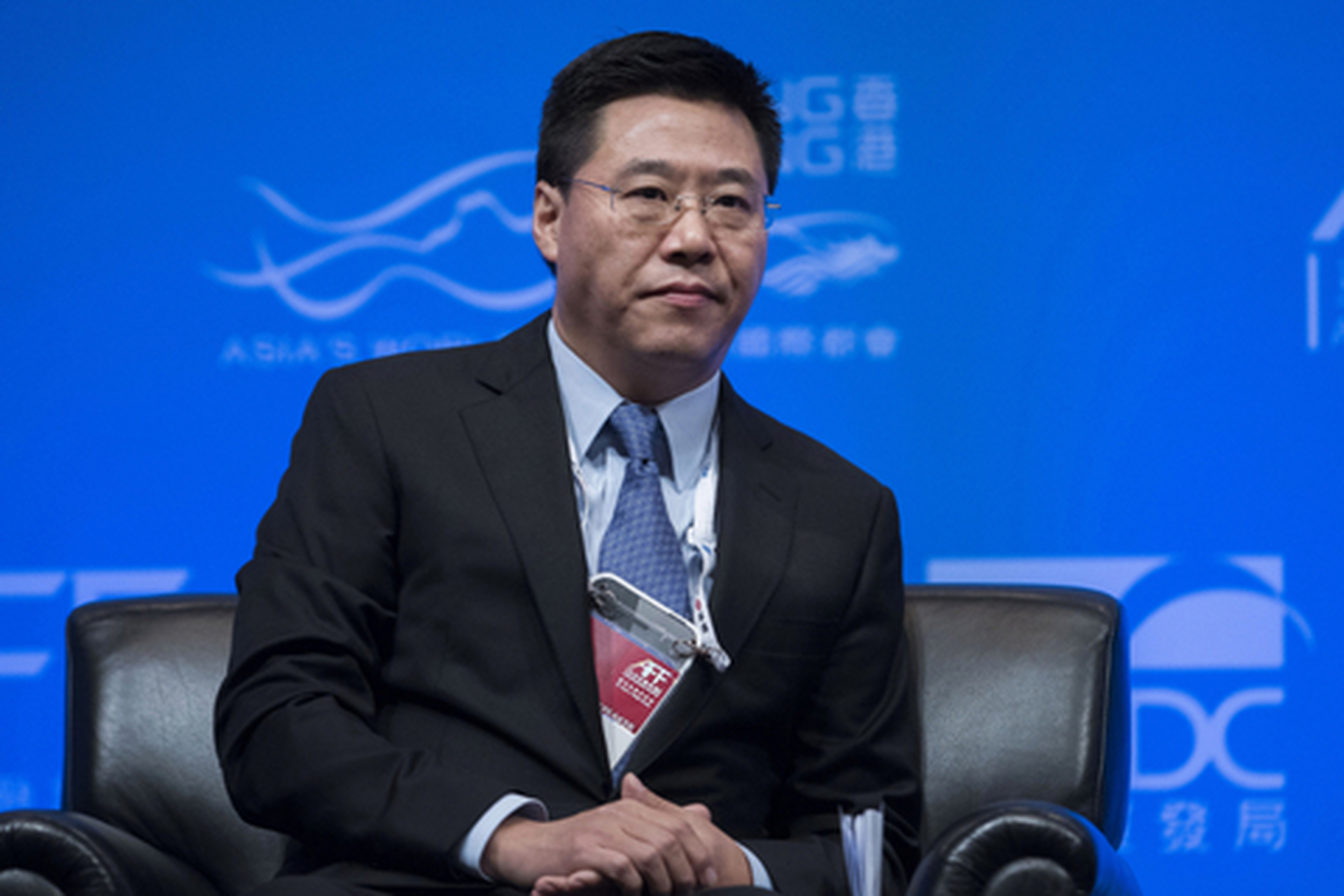 中国光大控股有限公司前党委书记,行政总裁陈爽被查后,原本陈爽本人