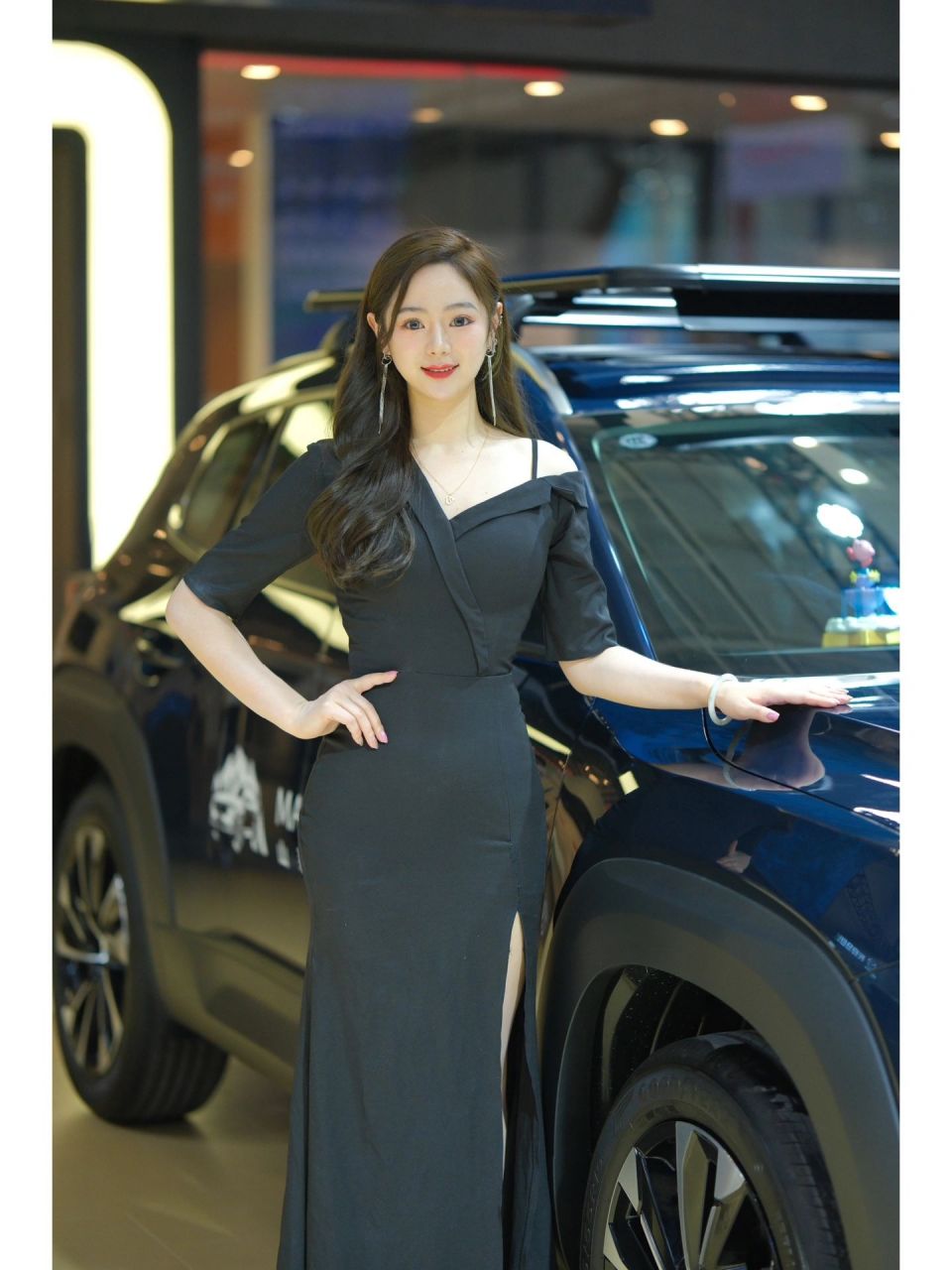 宁波第23届车展      #街拍美女# #车展# #车模# #街拍# #小姐姐
