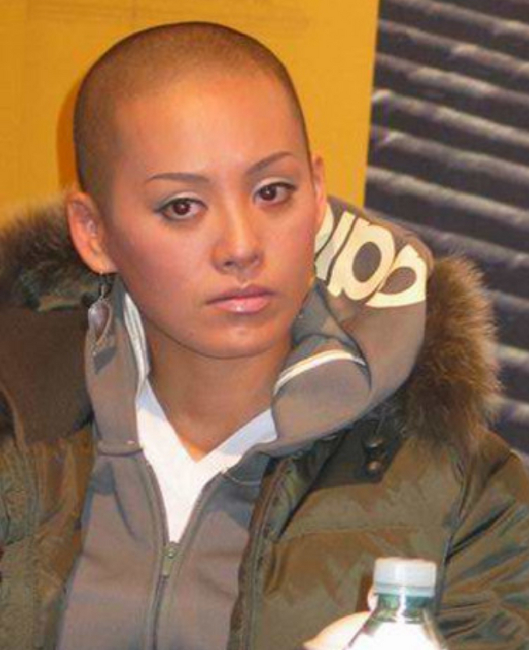 宁静光头都很漂亮