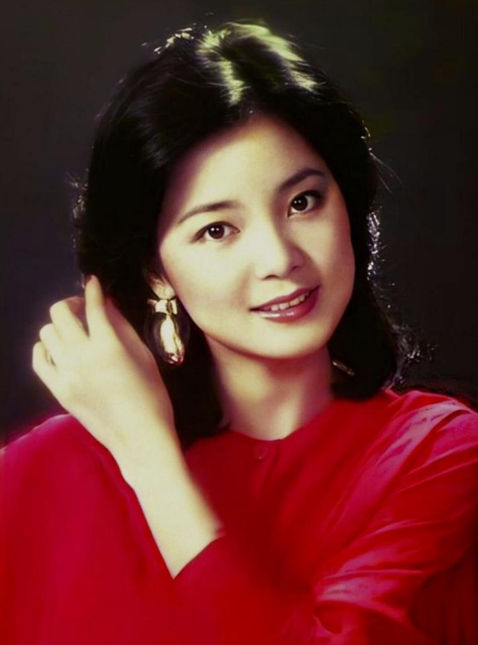 「邓丽君逝世28周年」邓丽君去世引出疑问:是政治阴谋还是偶然的悲剧?