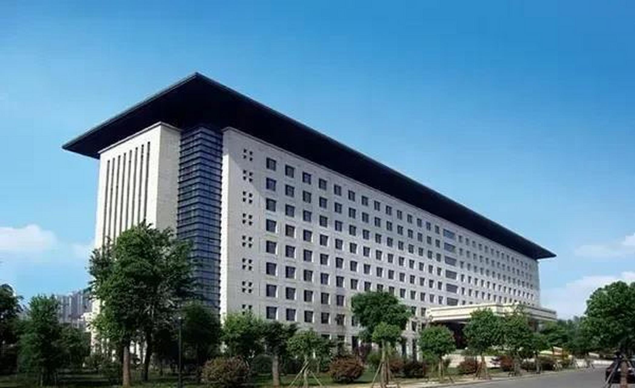 图1陕西省委大楼 图2陕西省政府大楼 图3陕西省人大办公楼 图4陕西省