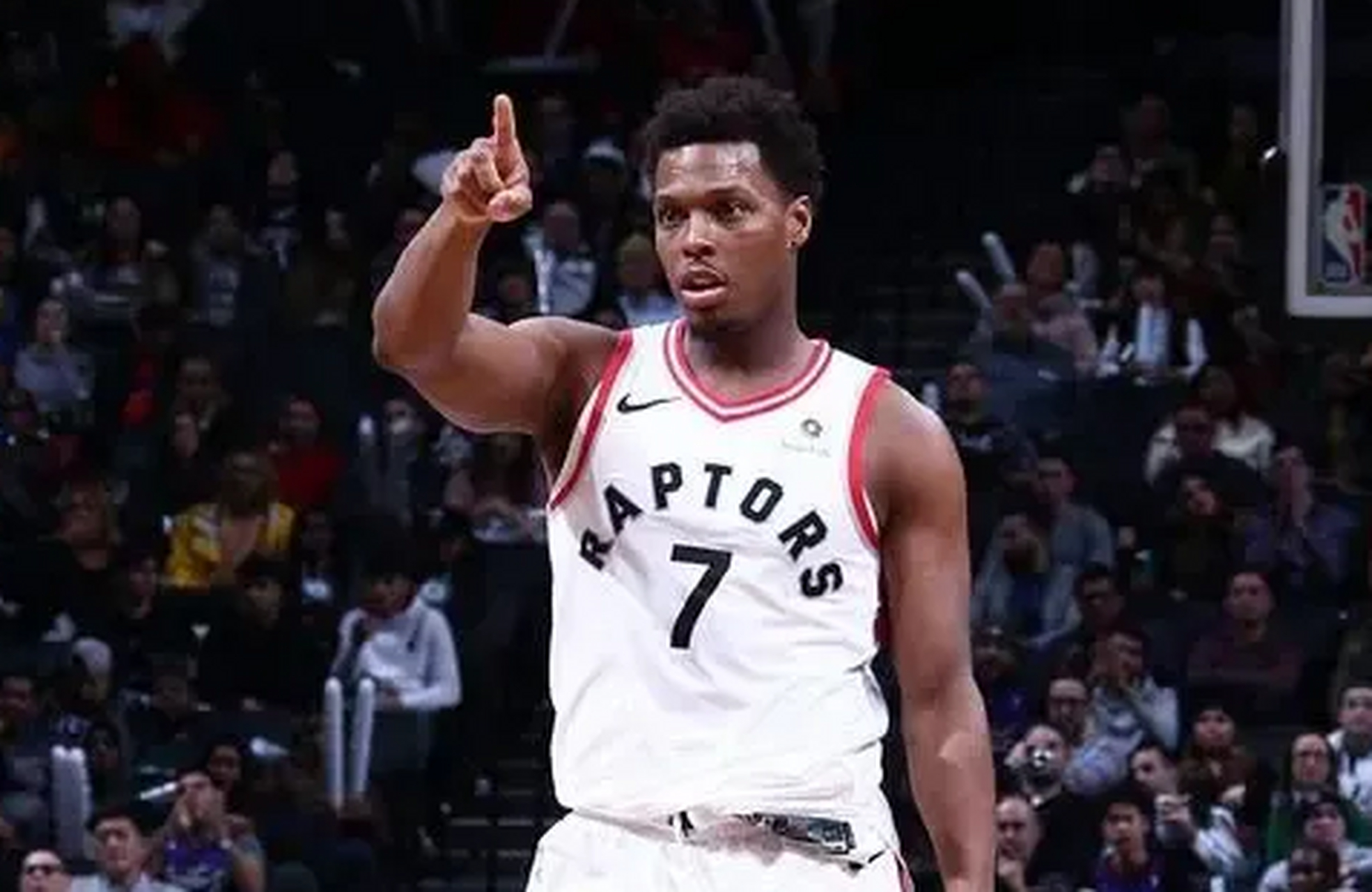 纽约邮报:凯尔-洛瑞想加盟尼克斯 《纽约邮报》记者marc berman的报道