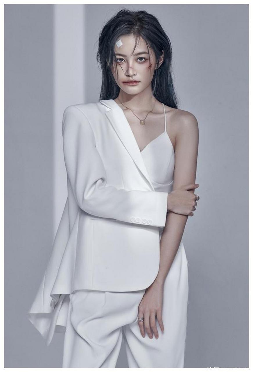 snh48成员张昕迷人写真美照,好漂亮