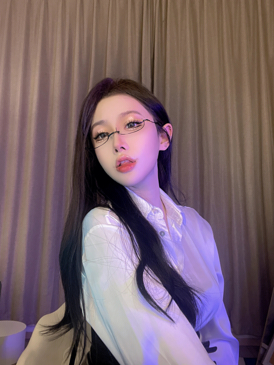 紫光灯拍照太绝了