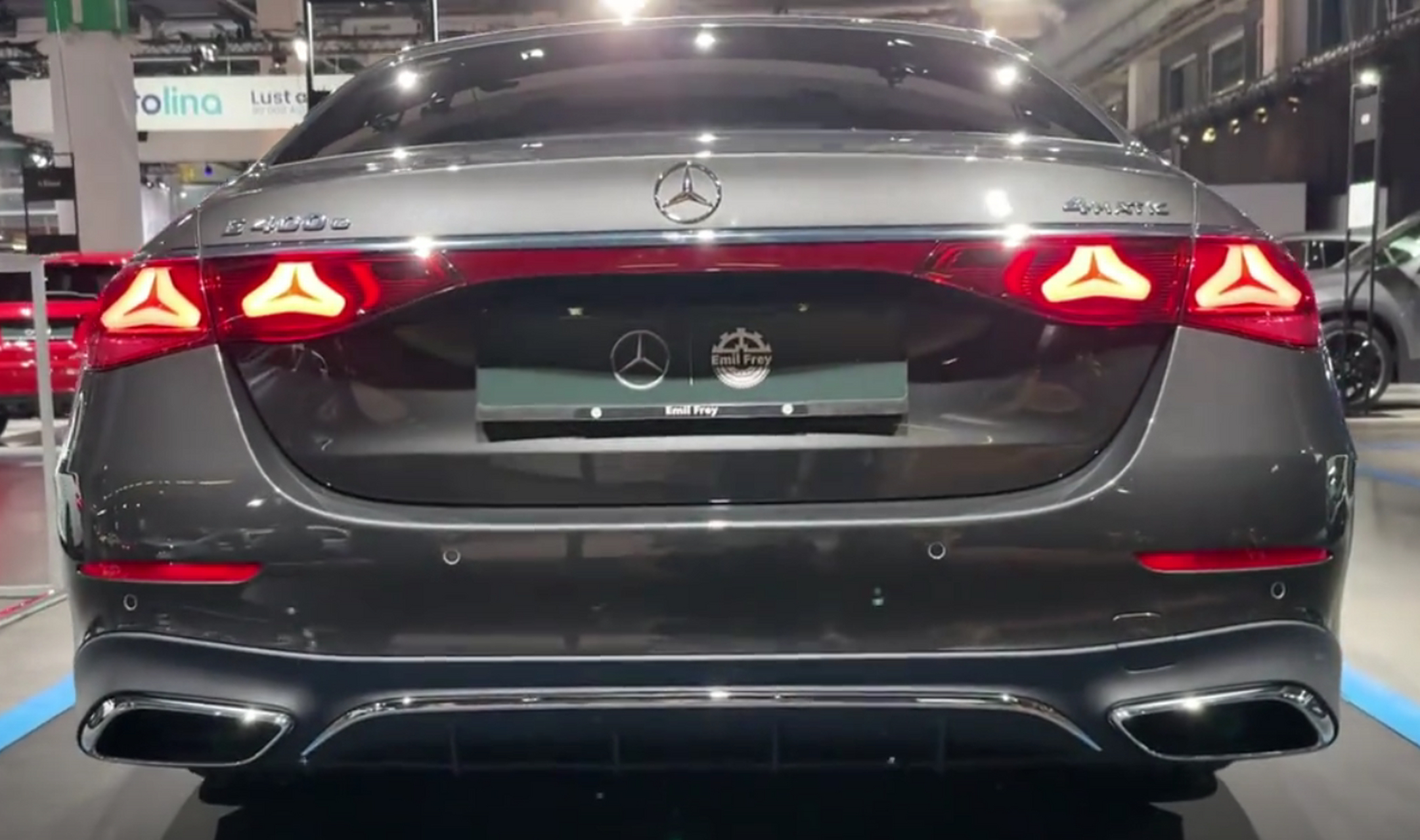 2024款奔驰e级e400e 4matic