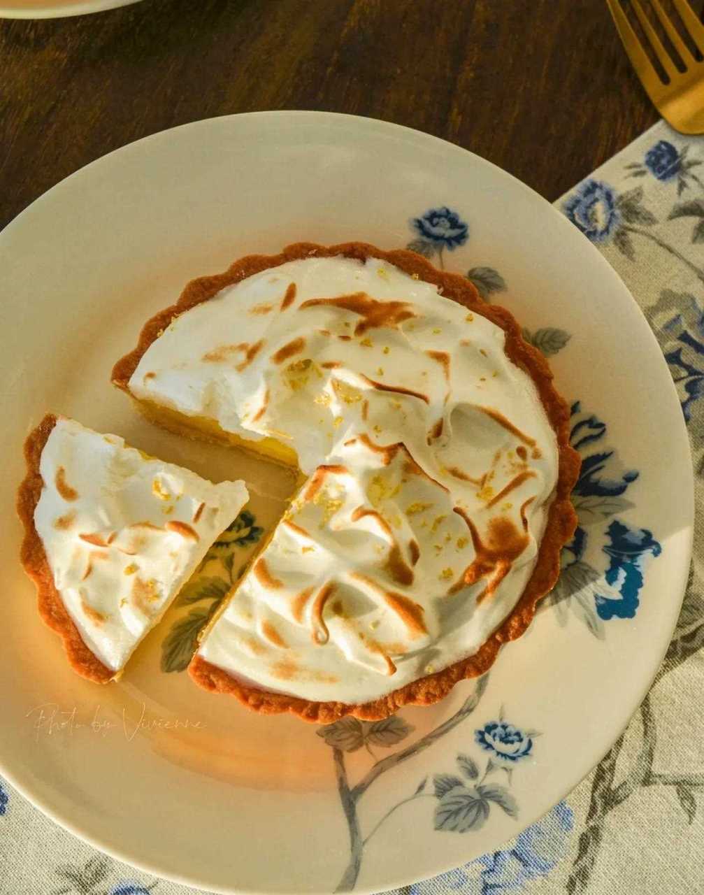 柠檬挞lemon meringue pie作为一款米其林大厨都很爱的经典甜品[火车]