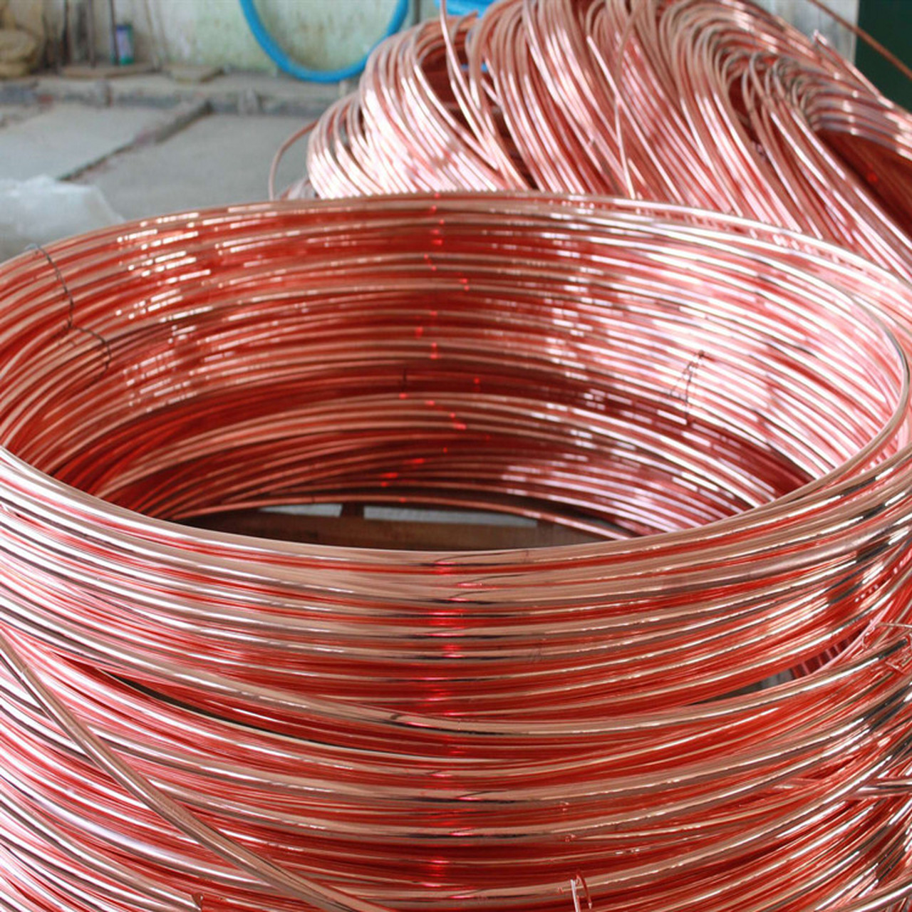 铜包钢圆线在使用时准备工作 铜包钢圆线用途:适用于一般环境和潮湿