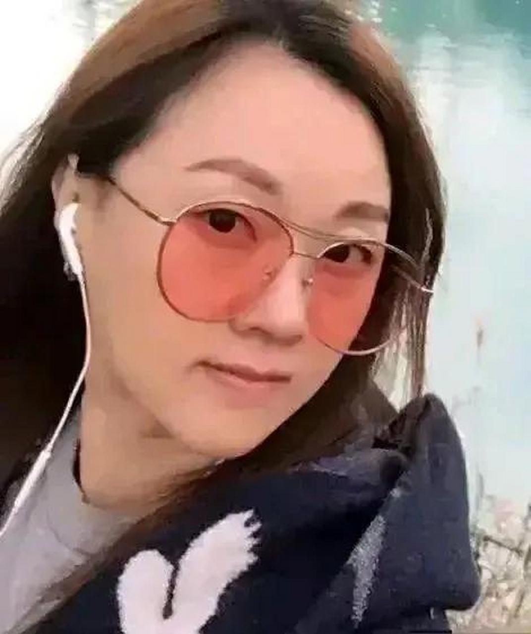 王自健老婆徐雪图片