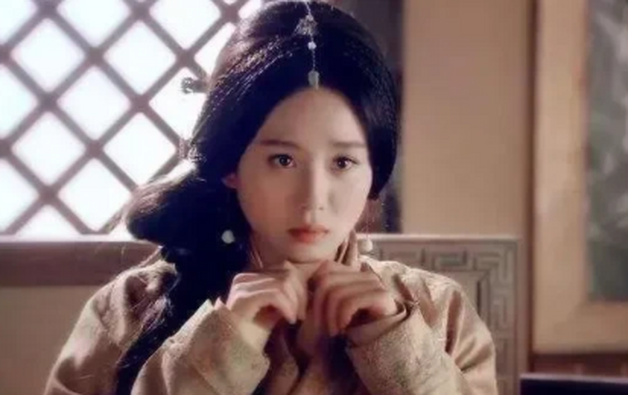 1131年,赵构的皇后邢秉懿在金国产下一子,金太宗大喜,且也不忘羞辱宋