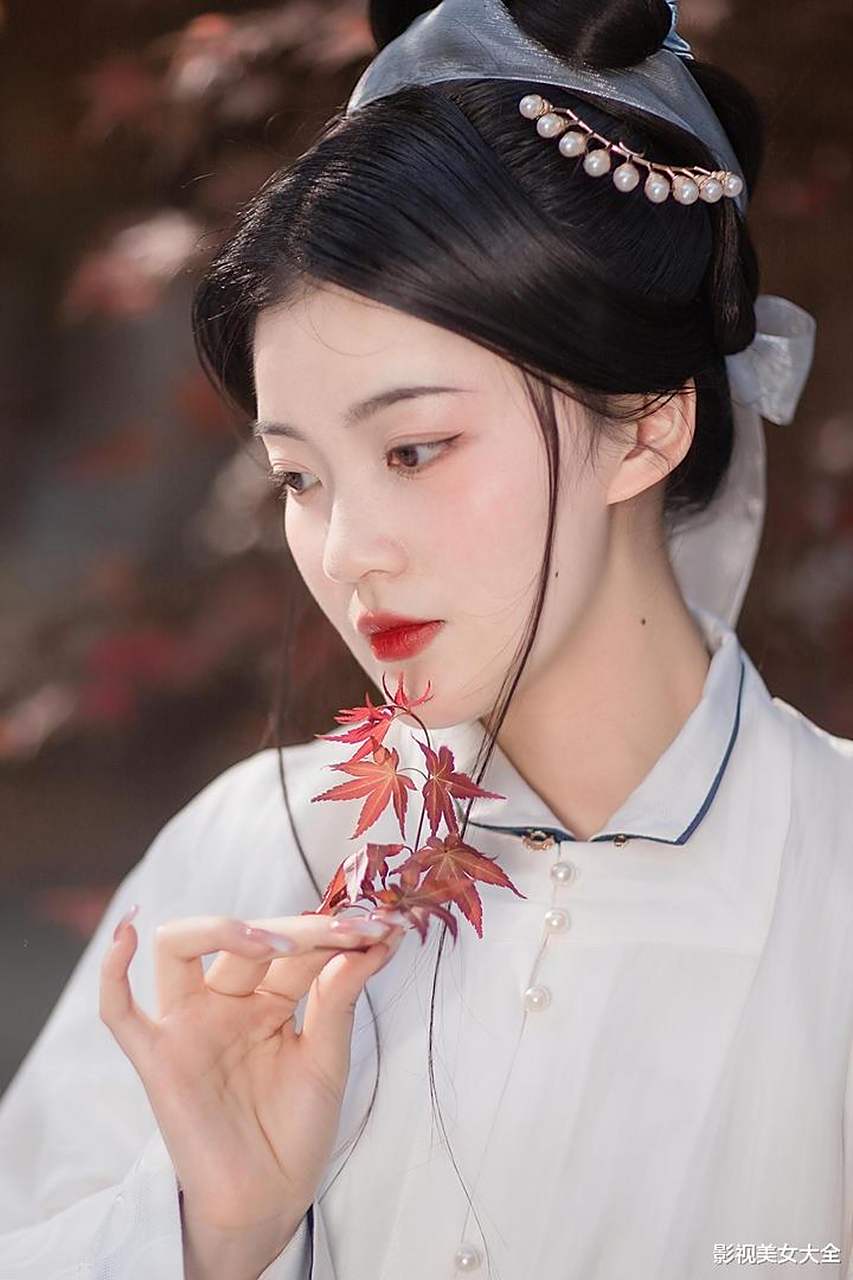 白衣古装汉服美女小姐姐,肤白貌美仙气飘飘,高颜值气质型美女