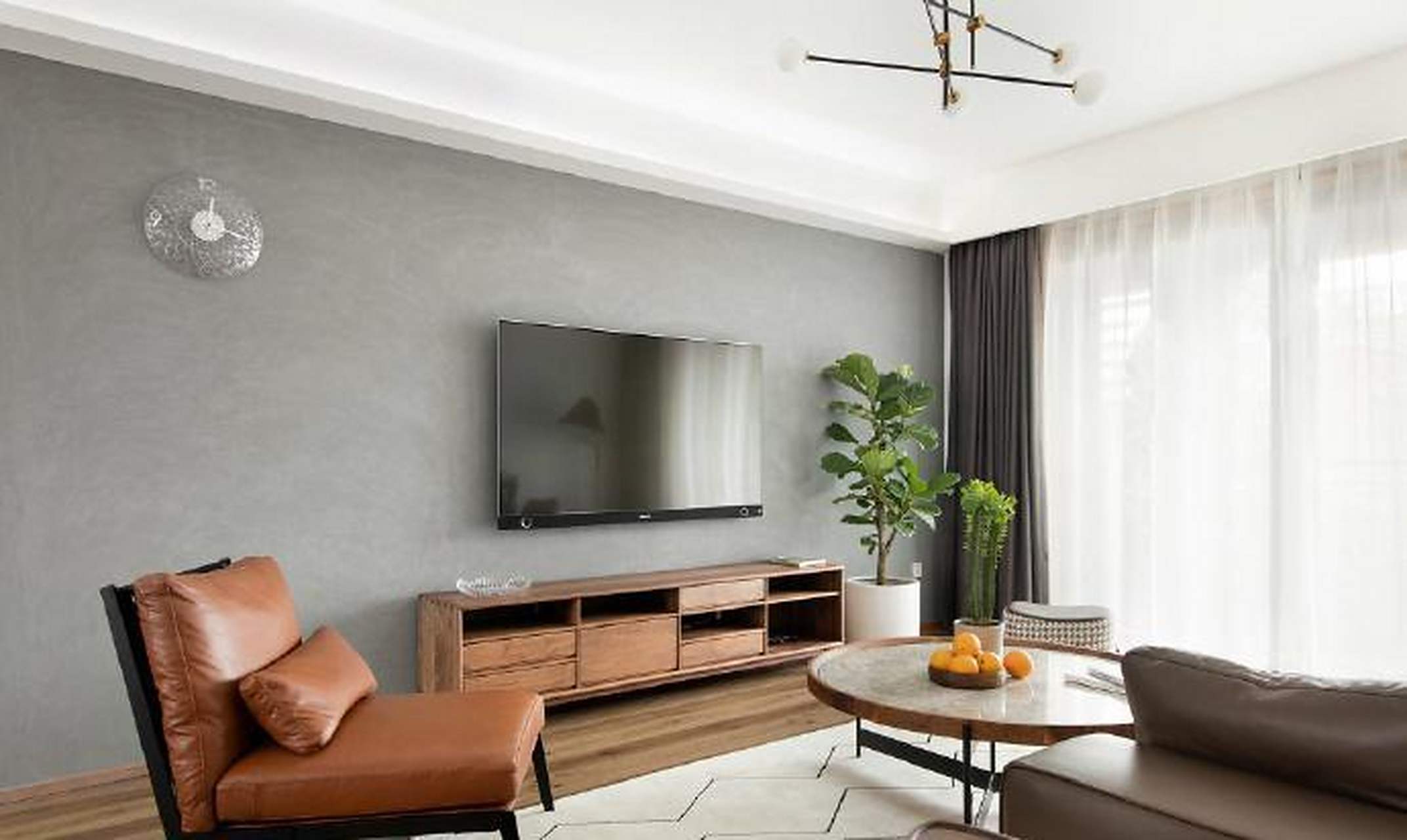 家居|小户型家居设计,电视背景墙很简约没有过多的装饰,整个空间非常