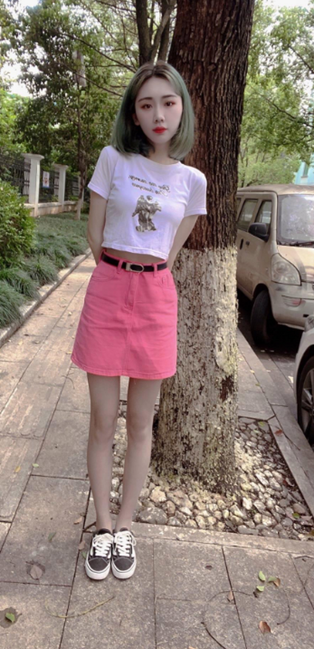 小巧玲珑类型的女人其实也挺可爱