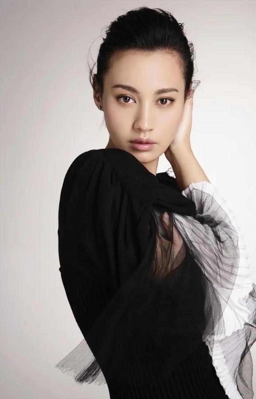 北京美女杨雪:唯美迷人高清写真