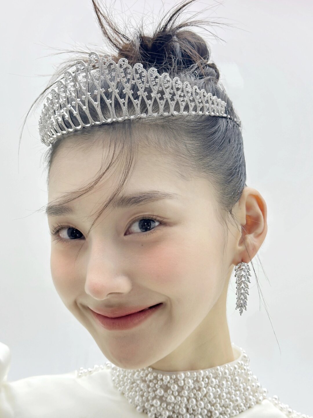 绝代佳人婚纱之下展露无与伦比的美丽当之无愧为最美新娘