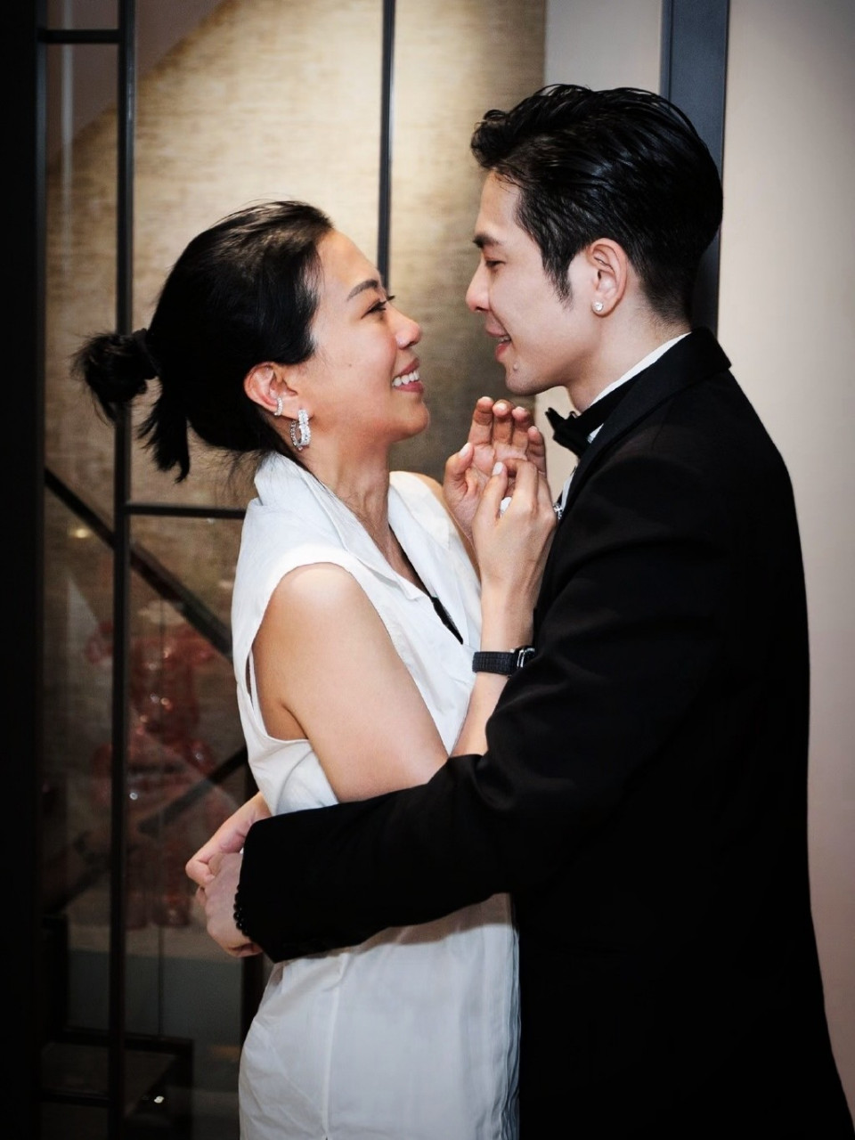 萧敬腾成功求婚经纪人林有慧summer,相识16年修成正果真得不容易!