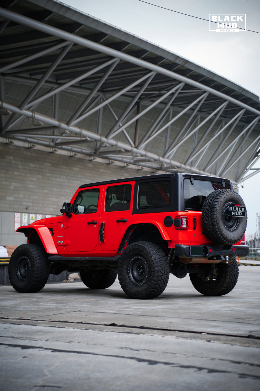 jeep牧马人#  牧马人改装blackmud复古越野轮毂m520案例分享