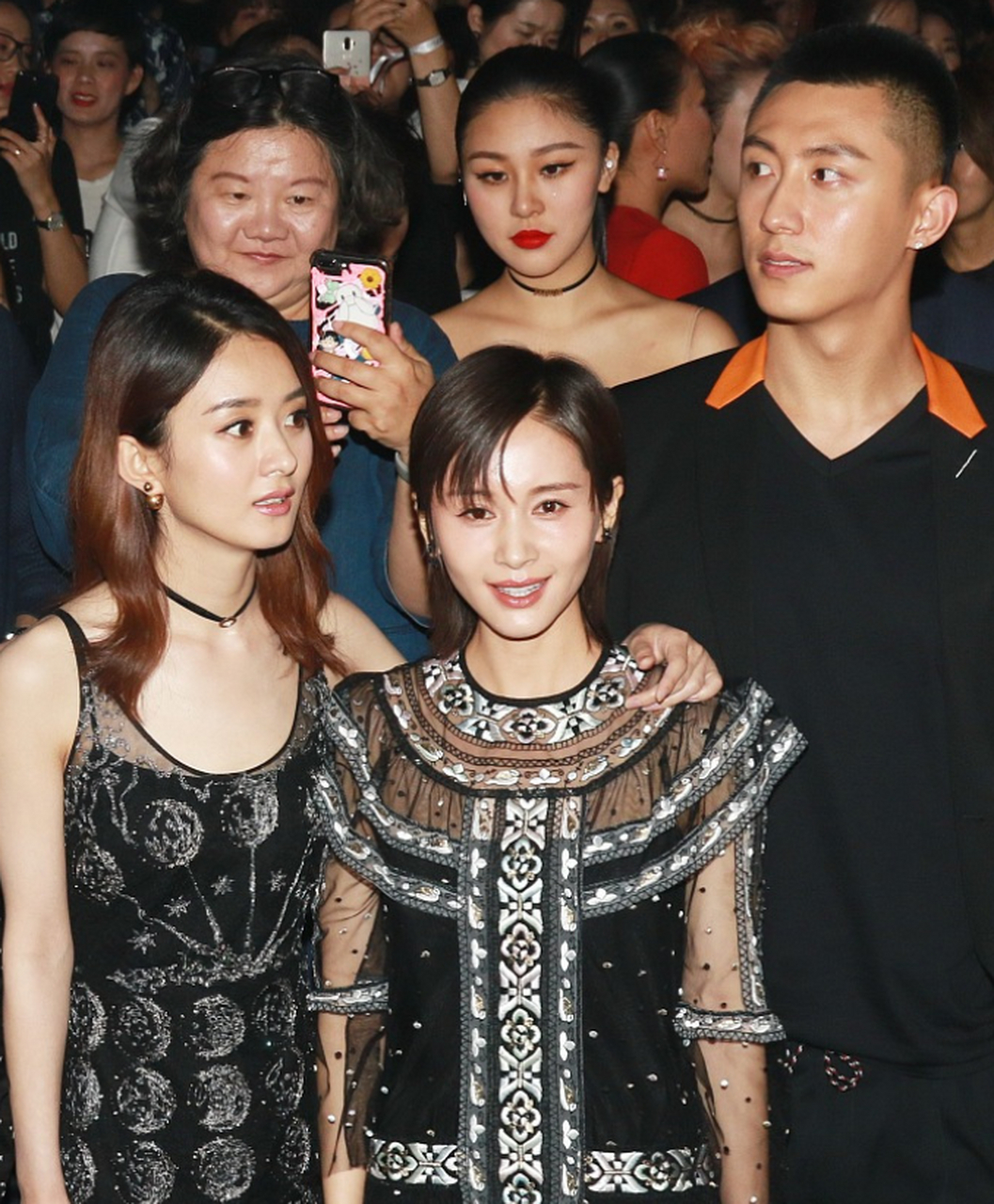 赵丽颖和王子文,两个人的脸都好小