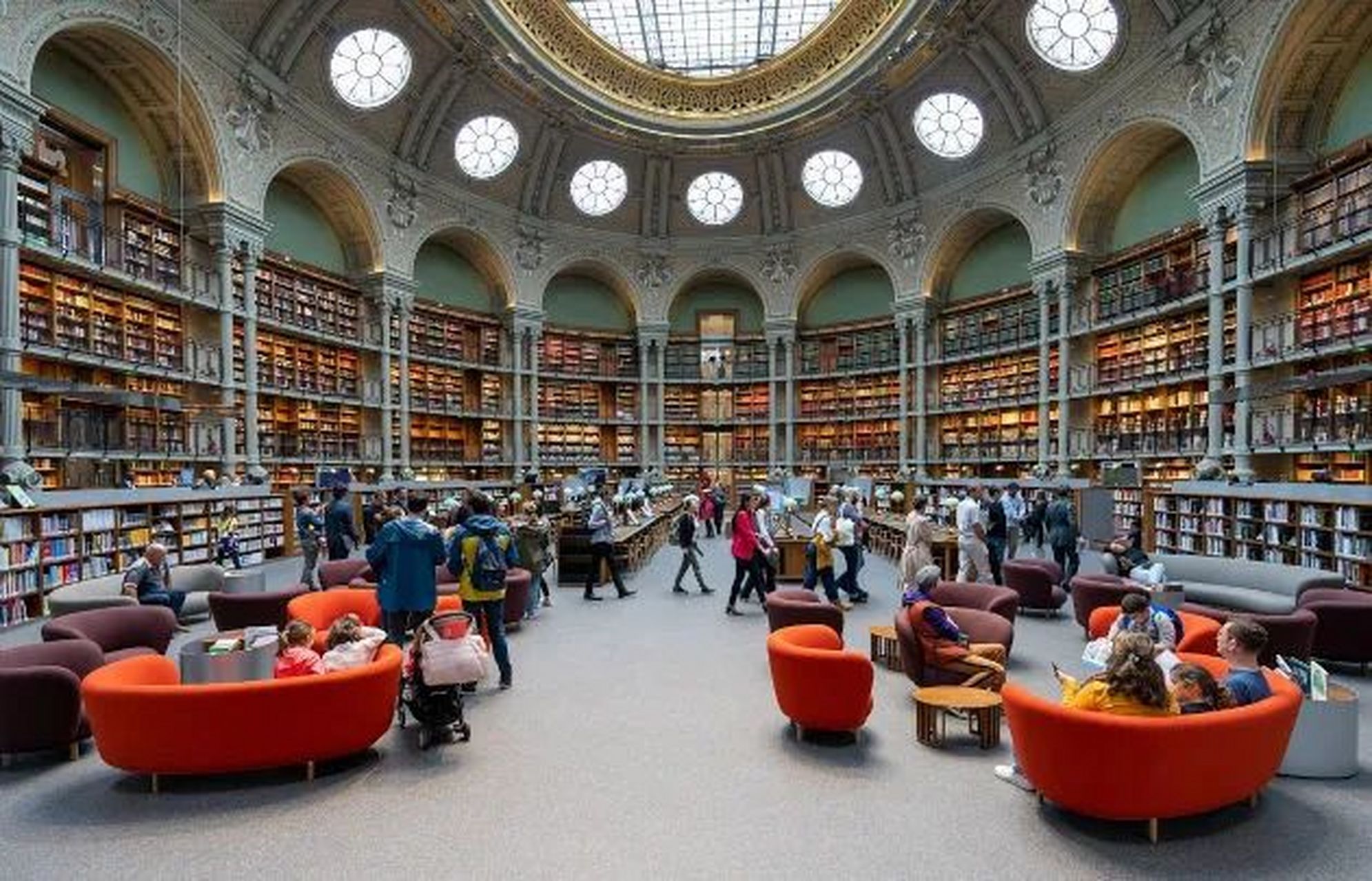 巴黎十座最具代表性的图书馆 图书馆中存放的浩瀚的书籍,是历史,文学
