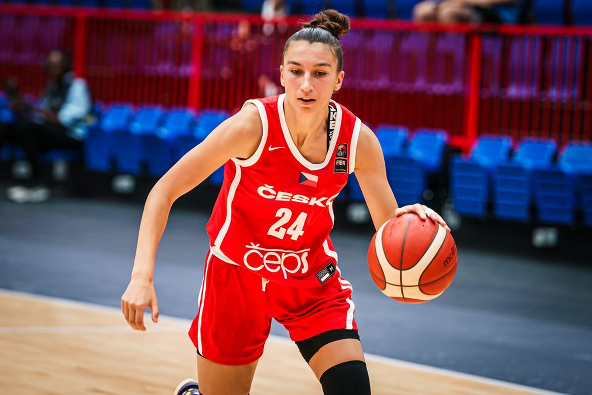 u19女篮世界杯-捷克女篮32分大胜埃及女篮 北京时间7月15日,2023年u19