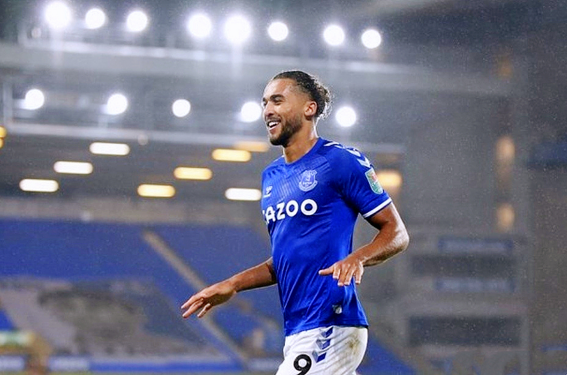 除了阿森纳以外,皇马也有意埃弗顿前锋勒温  根据足球市场的消息,皇马