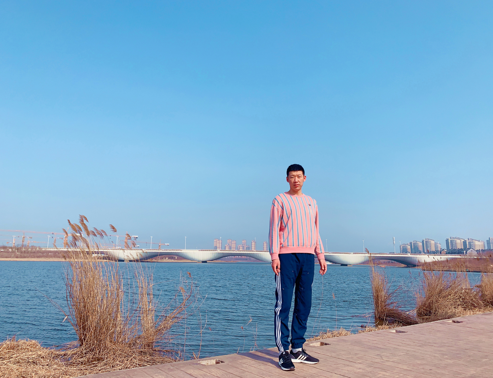 常言道:"日撮谷道一百遍,身体健壮又延年".