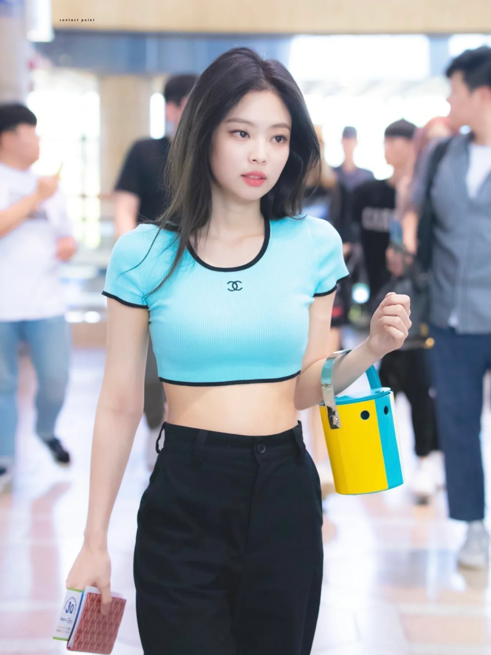 原来宋智雅也穿过这件chanel古着上衣