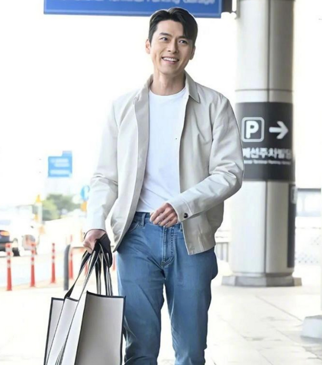 玄彬走机场,春风满面,走路带风,男人味十足!