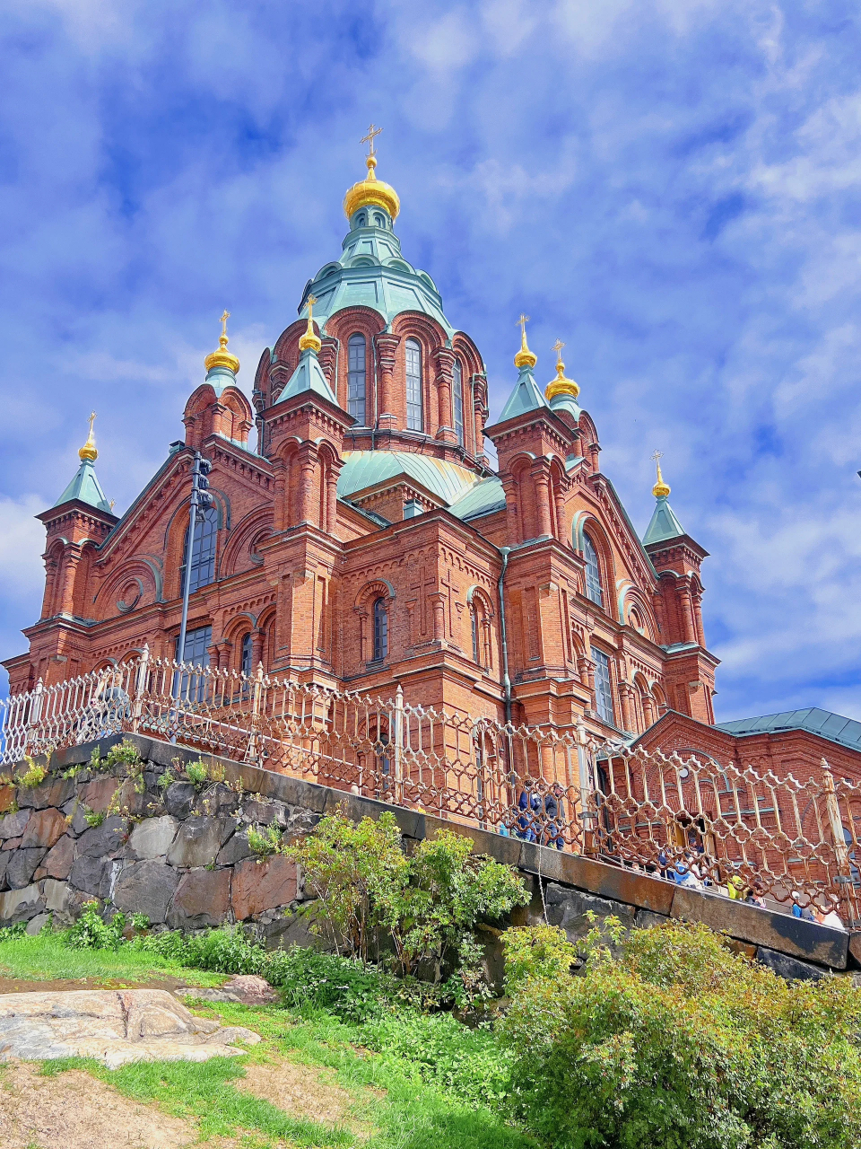 芬兰赫尔辛基最美教堂乌斯别斯基教堂  芬兰赫尔辛基旅游必逛景点之一