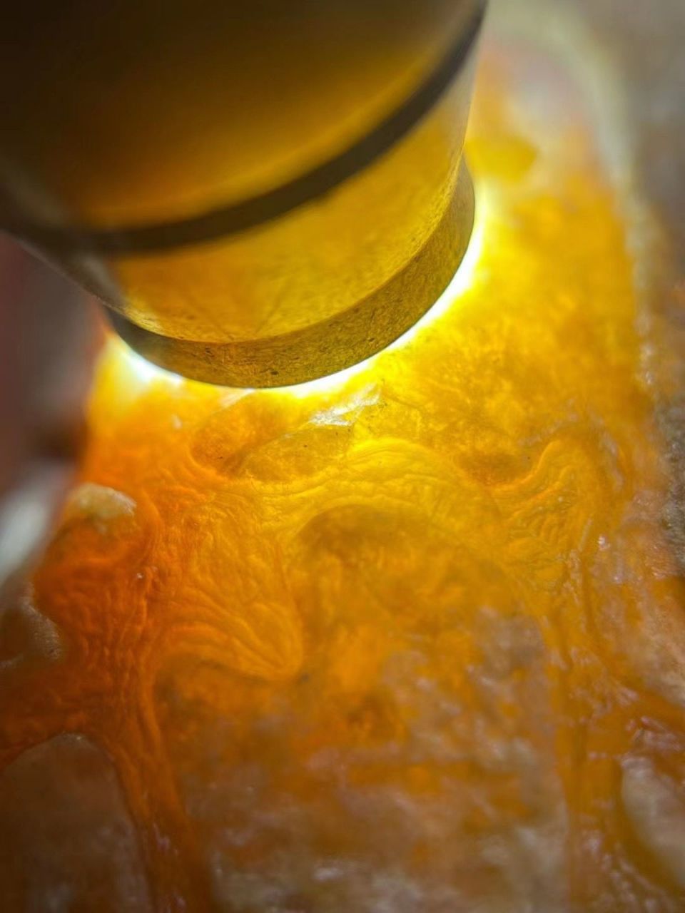 原石翡翠# 新手学会看原石翡翠纹裂点脏!