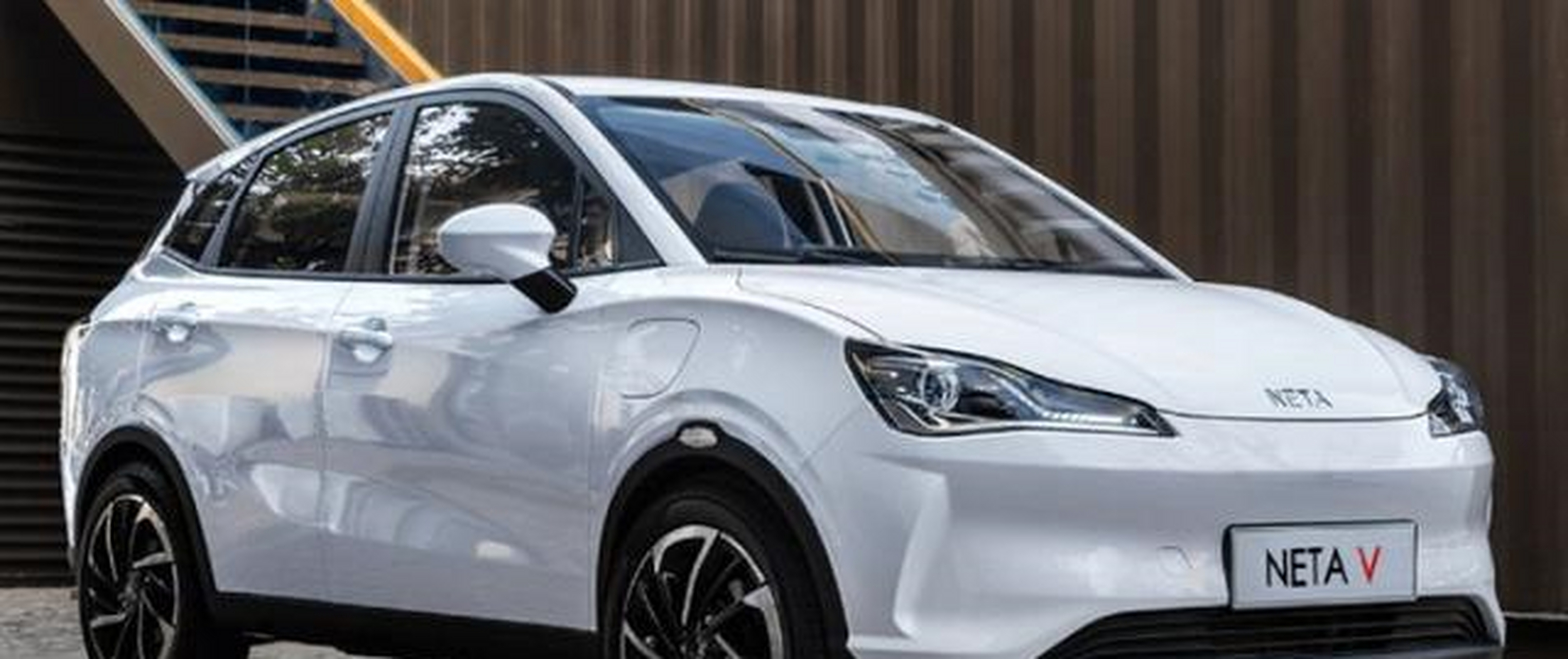 宣布 neta 汽车品牌于 2022 年 7 月 20 日在泰国正式筹建,以"智能