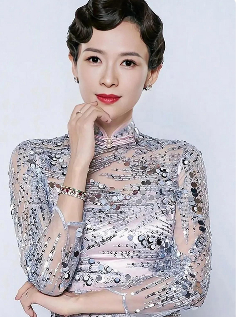 章子怡旗袍装喜欢吗?