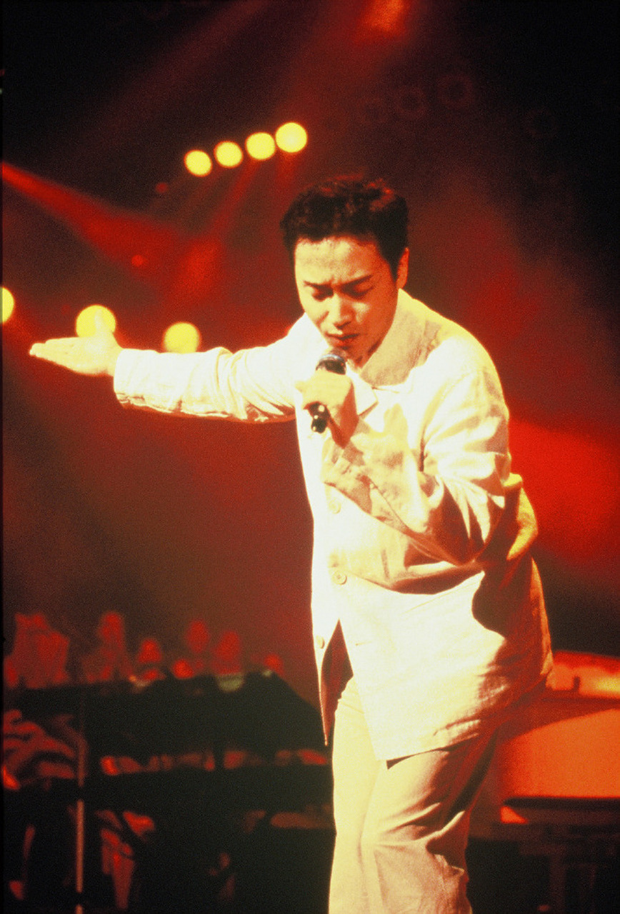 1999年7月21日, 张国荣在韩国宣传电影《星月童话》#2003年4月1日